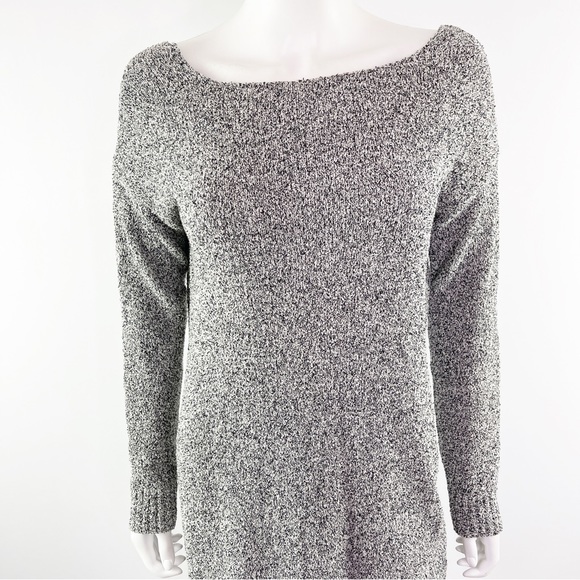Topshop Women's Gray Long Sleeve Knit Sweater Dress Deep V-Cut Back Size 4 - Picture 2 of 10